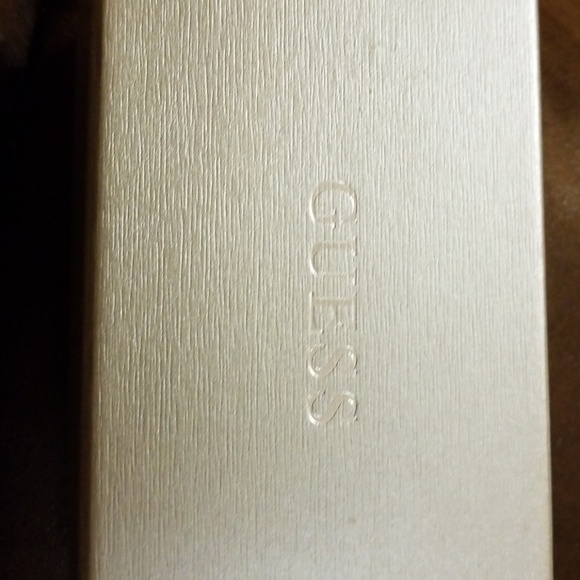 Watch - Picture 2 of 5